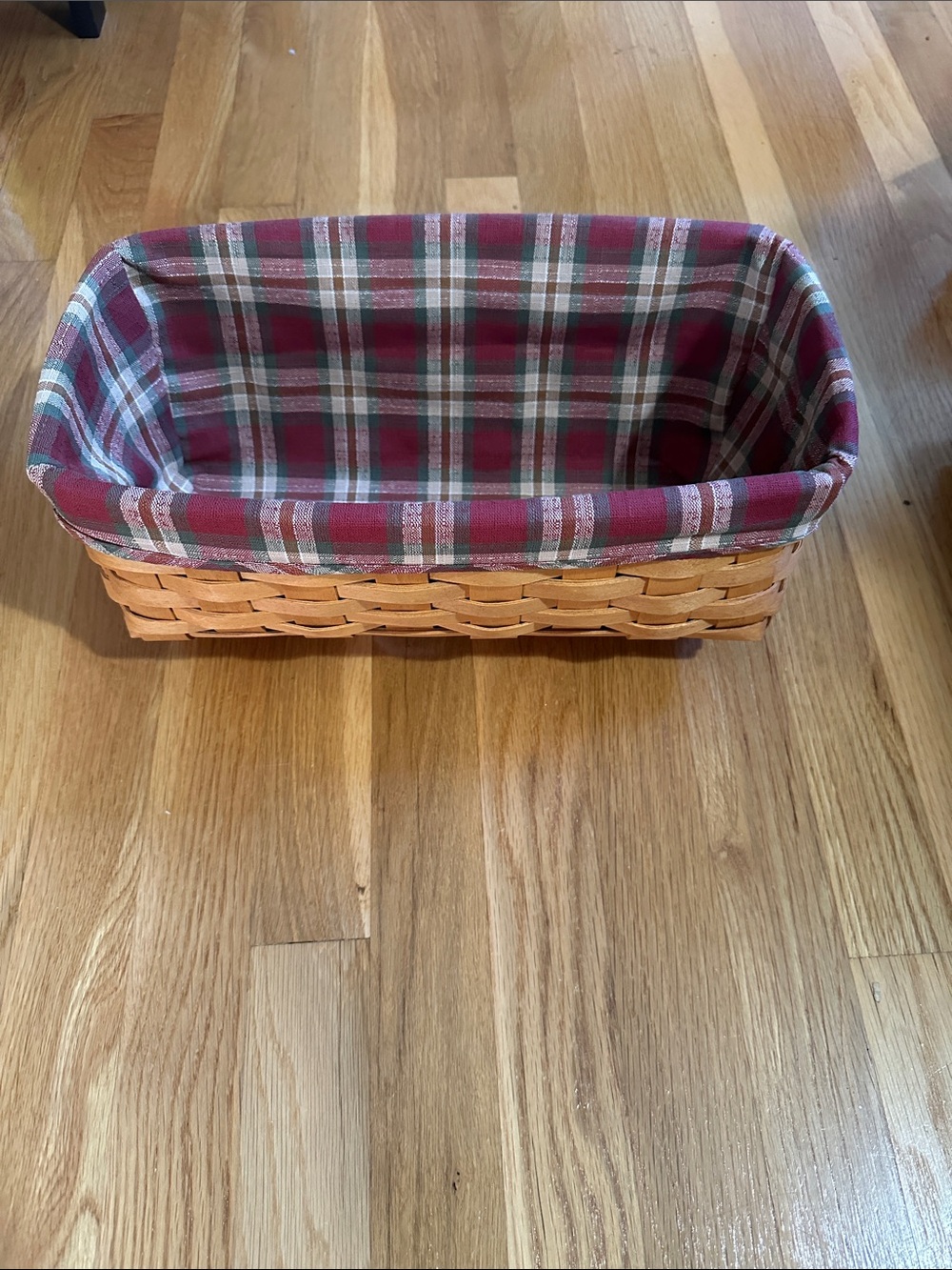 Longaberger vanity basket with Plaid Fabric-Liner from 2000. Good condition